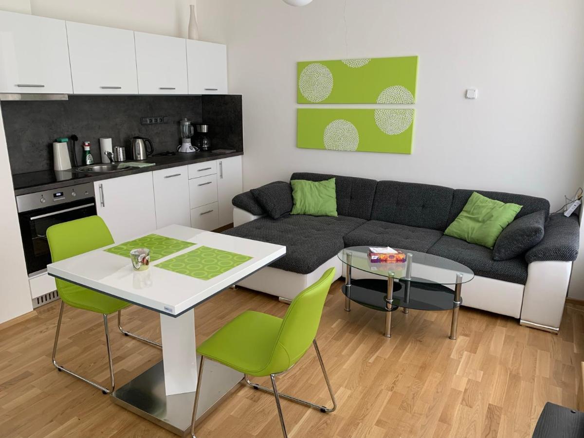 Wellness Rezidence Javor, Ubytovani Se Zasklenou Terasou V Centru Zelezne Rudy Železná Ruda Buitenkant foto